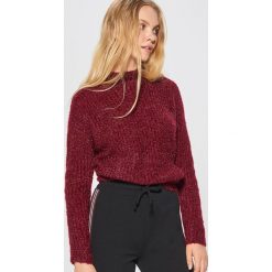 Sweter z drobnym splotem - Bordowy. Swetry marki INESIS. W wyprzedaży za 39.99 zł.