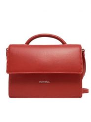 Calvin Klein Torebka Ck Linn Top Handle Crossbody K60K613162 Czerwony. Czerwone torebki klasyczne Calvin Klein, bez wzorów, ze skóry, bez dodatków. Za 319.99 zł.