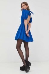 Red Valentino sukienka kolor niebieski mini rozkloszowana. Niebieskie sukienki Red Valentino, bez wzorów, bez kołnierzyka, bez ramiączek, mini, rozkloszowane. Za 2,509.90 zł.