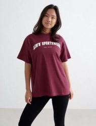 Damski T-shirt oversize Varsity Boyfriend bordowy. Czerwone t-shirty sportowe AIM'N, l, bez wzorów, z bawełny, bez ramiączek, na fitness i siłownię. Za 173.00 zł.