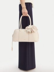 GINO ROSSI Torebka C-LDA8017A Écru. Białe torebki klasyczne Gino Rossi, bez wzorów, z materiału, bez dodatków. Za 249.99 zł.