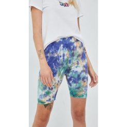 Element szorty damskie wzorzyste high waist. Szorty Element, bez wzorów, z dzianiny. W wyprzedaży za 109.99 zł.