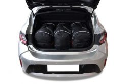 Torby Do Bagażnika Toyota Corolla Hatchback 2019+ 3Szt Kjust. Czarne torby podróżne KJUST, bez wzorów, z kauczuku. Za 944.00 zł.