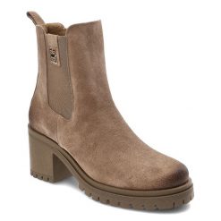 Brązowe Botki Armodo Eleganckie Obuwie Damskie Na Obcasie. Brązowe botki Armodo, bez wzorów, eleganckie, bez obcasa, na obcasie, bez zapięcia. Za 339.00 zł.