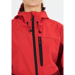 Damska kurtka wodoodporna Whistler Softshell Rodney M W-PRO 8000. Brązowe kurtki WHISTLER, m, bez wzorów, z softshellu, bez kaptura. W wyprzedaży za 295.00 zł.