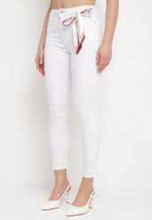 Białe Spodnie Skinny z Wysokim Stanem i Kokardką przy Pasie Diorene. Białe jeansy Born2be, xl, bez wzorów, z jeansu, z podwyższonym stanem. W wyprzedaży za 55.24 zł.