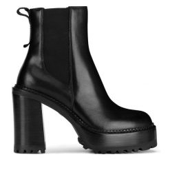 Botki Gino Rossi. Czarne botki Gino Rossi, bez wzorów, bez obcasa, na słupku, bez zapięcia. Za 328.99 zł.