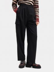 Desigual Spodnie materiałowe 23WWPW06 Czarny Cargo Fit. Czarne spodnie materiałowe Desigual, bez wzorów, z materiału. Za 309.99 zł.
