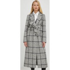 Twinset płaszcz wełniany kolor czarny przejściowy. Czarne płaszcze Twinset, bez wzorów, z wełny, klasyczne, bez kaptura. Za 2,299.90 zł.