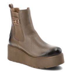 Brązowe Botki Armodo Modne Obuwie Damskie Na Platformie. Brązowe botki Armodo, z aplikacjami, ze skóry, eleganckie, bez obcasa, na platformie, bez zapięcia. Za 379.00 zł.