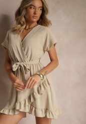 Beżowa Sukienka o Rozkloszowanym Kroju z Paskiem i Falbanami Addea. Brązowe sukienki Renee, bez wzorów, eleganckie, bez kołnierzyka, bez ramiączek, mini, rozkloszowane. W wyprzedaży za 63.99 zł.