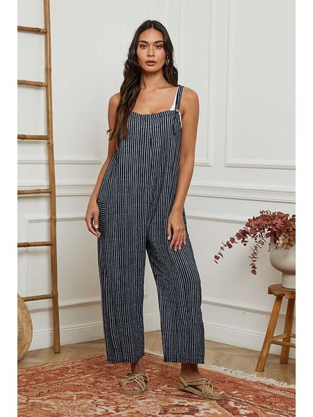 La Compagnie Du Lin Kombinezon w kolorze czarnym rozmiar: XXL. Czarne kombinezony La Compagnie Du Lin, xxl, bez wzorów, z bawełny, bez kołnierzyka, bez ramiączek. Za 91.99 zł.