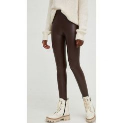 Answear Lab legginsy damskie kolor brązowy gładkie. Brązowe legginsy Answear Lab, bez wzorów. Za 139.99 zł.