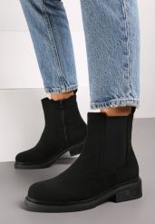 Czarne Klasyczne Botki w Stylu Sztybletów z Imitacji Zamszu Kaivina. Czarne botki Renee, bez wzorów, z jeansu, eleganckie, bez obcasa, na płaskiej podeszwie, bez zapięcia. W wyprzedaży za 90.99 zł.