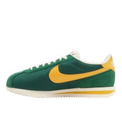 Buty do chodzenia dla dorosłych Nike Cortez Gorge Green Yellow Ochre. Żółte buty do biegania Nike, bez wzorów, z gumy, bez zapięcia, do biegania, Nike Cortez. Za 1,375.44 zł.