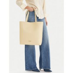 Torebka Nine West. Żółte shopper bag Nine West, bez wzorów, bez dodatków. Za 199.99 zł.
