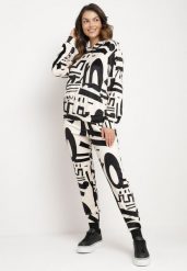 Jasnobeżowy Komplet Dresowy Bluza z Kapturem i Kieszenią Typu Kangurek Spodnie z Kieszeniami Ivondria. Brązowe bluzy Born2be, bez wzorów, z dresówki, bez ramiączek, z kapturem. W wyprzedaży za 118.99 zł.