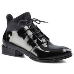 Czarne Trzewiki Damskie Maciejka Eleganckie Obuwie. Czarne botki Maciejka, bez wzorów, z lakierowanej skóry, biznesowe, bez obcasa, na obcasie, bez zapięcia. Za 299.00 zł.