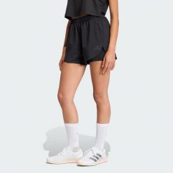 Szorty D4T Workout Go To 2In1. Czarne szorty sportowe adidas, bez wzorów, z elastanu, z podwyższonym stanem, na fitness i siłownię, climacool (adidas). Za 199.00 zł.