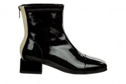 Botki Loretta Vitale W5328A Black 514283, Czarny, Skóra naturalna - 37. Czarne botki Loretta Vitale, bez wzorów, ze skóry, bez obcasa, na obcasie, bez zapięcia. W wyprzedaży za 229.00 zł.