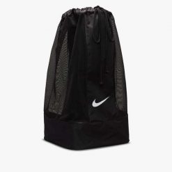 Plecak Nike Club Team Swoosh Ball Bag, Dla obu płci. Białe plecaki Nike, bez wzorów, z poliesteru, bez dodatków. Za 109.99 zł.
