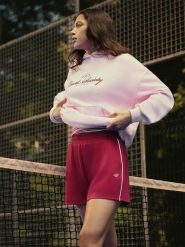 4F Bluza dresowa loose z kapturem damska - różowa S. Czerwone bluzy z kapturem 4f, s, bez wzorów, z bawełny, z kapturem, tenisowe. Za 169.99 zł.