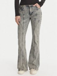 Guess Jeansy W6RA2 WD6671 Niebieski. Niebieskie jeansy Guess, z aplikacjami, z bawełny. Za 599.99 zł.