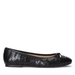 Baleriny LAUREN RALPH LAUREN. Czarne baleriny Lauren Ralph Lauren, bez wzorów, bez obcasa, bez zapięcia. Za 289.99 zł.