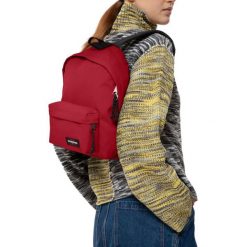 Plecak Eastpak Orbit Dorosłych. Czarne plecaki Eastpak, bez wzorów, z nylonu, bez dodatków. Za 211.00 zł.