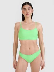 4F Góra od bikini damska - zielona L. Zielone bikini 4f, bez wzorów, z elastanu, eleganckie. W wyprzedaży za 29.99 zł.