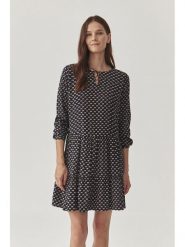 TATUUM Sukienka "Cynthia" w kolorze granatowym rozmiar: 36. Niebieskie sukienki Tatuum, na imprezę, s, bez wzorów, z wiskozy, klasyczne, bez kołnierzyka, bez ramiączek, mini. Za 118.01 zł.