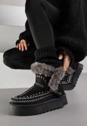 Czarne Śniegowce na Platformie z Futerkiem i Haftowanym Wzorem Celatusa. Czarne śniegowce Renee, bez wzorów, z jeansu, bez zapięcia. Za 109.99 zł.