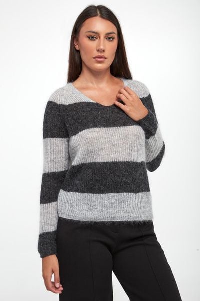Sweter damski moherowy Ricetta MM. Swetry MM, l, bez wzorów, z moheru, bez ramiączek. W wyprzedaży za 647.40 zł.
