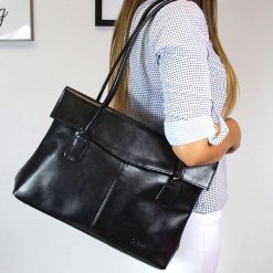 Torebka skórzana damska DAN-A T49 czarna. Czarne torebki klasyczne DAN-A, bez wzorów, ze skóry, eleganckie, bez dodatków. Za 399.99 zł.