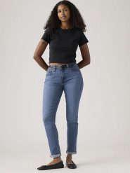 Levi's Dżinsy - Boyfriend fit - w kolorze niebieskim rozmiar: W31/L30. Niebieskie jeansy Levi's, l, z aplikacjami, klasyczne. Za 201.35 zł.