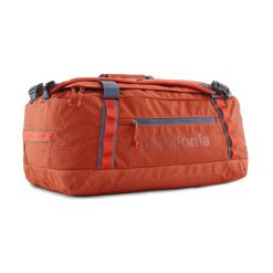 Torba podróżna Patagonia Black Hole Duffel. Czerwone torby podróżne Patagonia, bez wzorów. Za 749.99 zł.