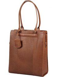 Burkely Skórzana torebka "Casual Carly" w kolorze jasnobrązowym - 33,5 x 39 x 12 cm rozmiar: onesize. Brązowe torby na laptopa Burkely, bez wzorów, z materiału, casualowe, bez dodatków. Za 358.45 zł.