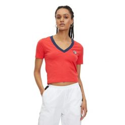 Koszulka damska FILA Ludhiana. Czerwone t-shirty sportowe Fila, l, bez wzorów, z bawełny, bez ramiączek. Za 89.99 zł.