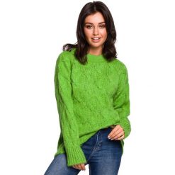 Sweter damski wełniany luźny fason ciepły puszysty czerwony. Czerwone swetry BE Knit, na zimę, l, bez wzorów, z poliakrylu, klasyczne, bez ramiączek. Za 215.00 zł.