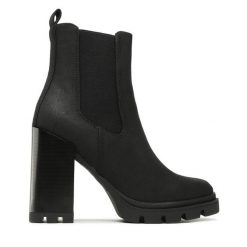 Botki ONLY. Czarne botki ONLY, bez wzorów, bez obcasa, na słupku, bez zapięcia. Za 169.99 zł.