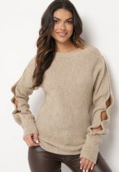Jasnobeżowy Sweter z Dekoltem w Łódkę i Ozdobnymi Wycięciami z Guzikami przy Rękawach Dorita. Brązowe swetry Born2be, m, bez wzorów, z jeansu, biznesowe, bez ramiączek. W wyprzedaży za 93.49 zł.