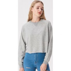 Krótka bluza basic - Jasny szary. Bluzy marki Sinsay. Za 29.99 zł.