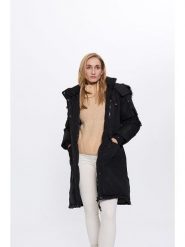 CANADA weather gear Płaszcz zimowy w kolorze czarnym rozmiar: S. Czarne płaszcze CANADA weather gear, na zimę, s, bez wzorów, z puchu, bez kaptura. Za 255.34 zł.