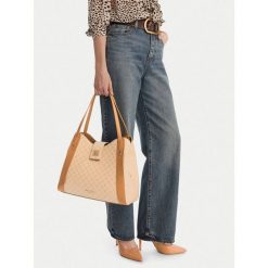 Torebka Nine West. Brązowe torebki klasyczne Nine West, bez wzorów, klasyczne, bez dodatków. Za 279.99 zł.