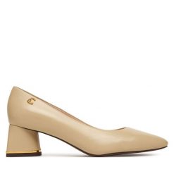 Czółenka Coccinelle. Brązowe czółenka Coccinelle, bez wzorów, bez obcasa, bez zapięcia. Za 889.99 zł.