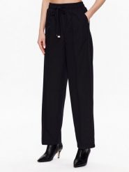United Colors Of Benetton Spodnie materiałowe 40K6DF035 Czarny Relaxed Fit. Czarne spodnie materiałowe United Colors Of Benetton, bez wzorów, z materiału. Za 139.99 zł.