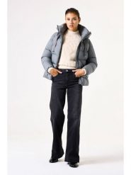 Garcia Kurtka zimowa w kolorze szarym rozmiar: M. Szare kurtki Garcia, na zimę, m, bez wzorów, z puchu, bez kaptura. Za 383.80 zł.