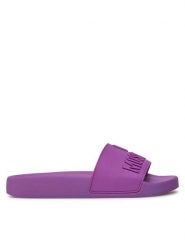 LOVE MOSCHINO Klapki JA28052G1II15652 Fioletowy. Fioletowe klapki Love Moschino, bez wzorów, z tworzywa sztucznego, bez obcasa, bez zapięcia. Za 479.99 zł.