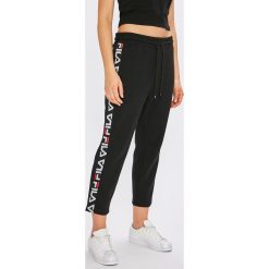 Fila - Spodnie. Spodnie sportowe marki Fila. W wyprzedaży za 239.90 zł.