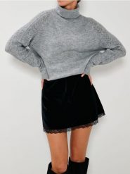 Golf z ozdobnymi rękawami - szary. Szare swetry Sinsay, l, bez wzorów, bez ramiączek. Za 59.99 zł.